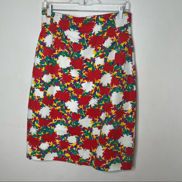 ESCADA BY MARGARETHA LEY Matching Two Piece Floral Cotton Skirt Set - Picture 3 of 11